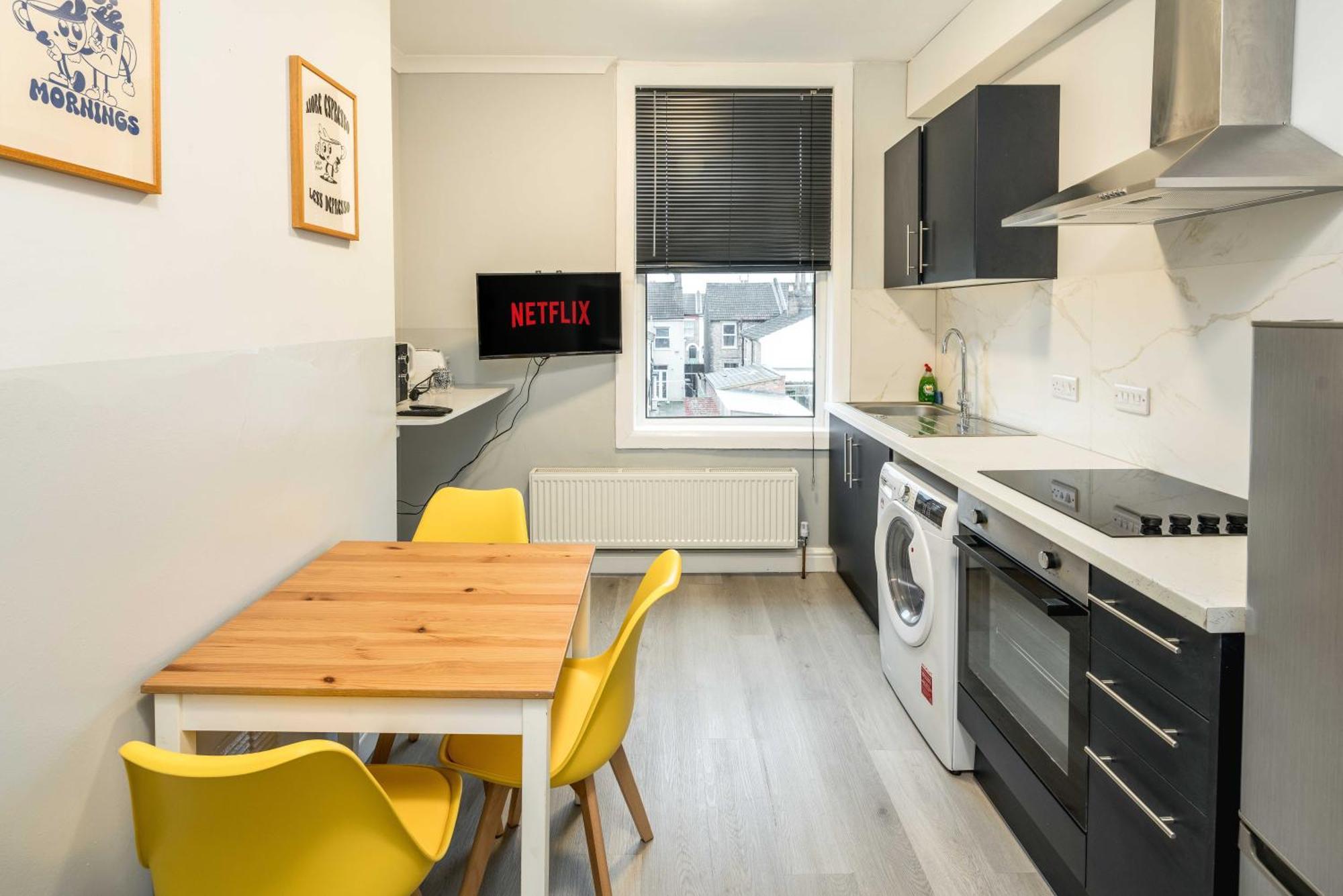 Free Parking, 2 Beds,Close To Train Station 贝德福德 外观 照片